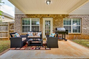 Terrace/patio - Huntsville Vacation Rental < 5 Mi to Airport! (Huntsville)