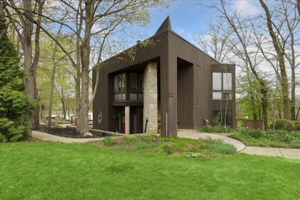 Exterior - Harmony Farm Unit B (Tipp City)