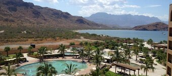 1 or 2 bedroom Villa Del Palmar At The Islands Of Loreto