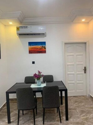 Dining - 1 & 2 bedroom vacation apartment (Greater Accra Region)
