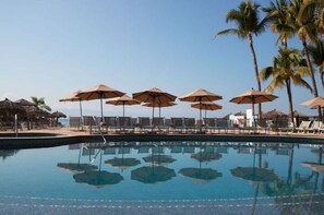 Alberca al aire libre 