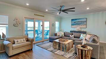 House, Multiple Beds, Hot Tub (#14229) | Living area | TV