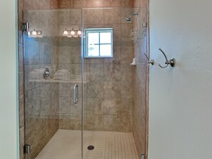 Casa, varias camas, hidromasaje (#14229) | Baño | Toallas y papel de baño 