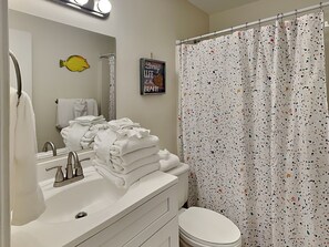 Condo, Multiple Beds, Balcony, Ocean View (#311) | Bathroom | Towels, toilet paper - Grand Beach Resort #311 by Southern Vacation Rentals (Gulf Shores)