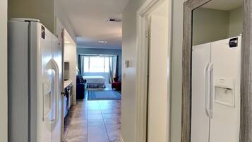 Condo, 1 Queen Bed with Sofa bed, Balcony (#2-204) | Interior