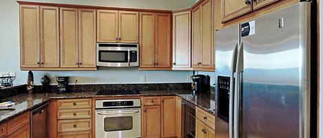 スタジオ (4 Bedrooms) | 施設内の設備