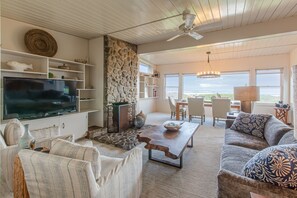 Smart TV, fireplace, table tennis, books