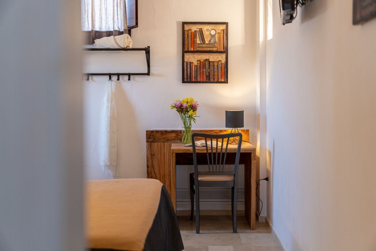 7 chambres, fer et planche à repasser, Wi-Fi