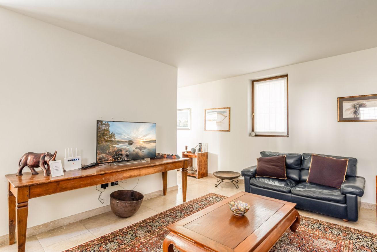 Televisión de pantalla plana 