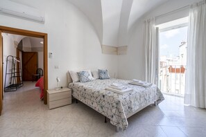 2 Schlafzimmer, Bügeleisen/Bügelbrett, Internetzugang, Bettwäsche