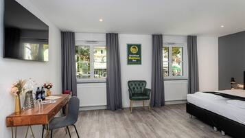 Free minibar, desk, laptop workspace, soundproofing