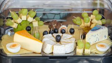 Daily buffet breakfast (EUR 12.50 per person)