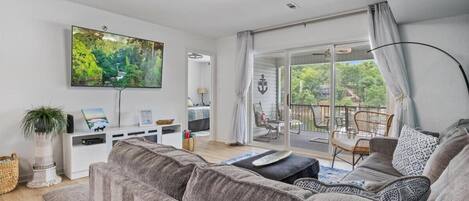 TV connectée, cheminée