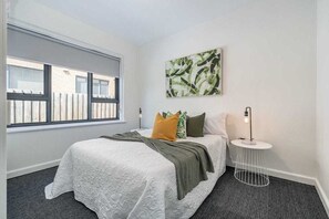 2 Schlafzimmer, Bügeleisen/Bügelbrett, Reisekinderbett, kostenloses WLAN