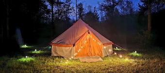 Private Glamping spot with 30 acres all to yourself.