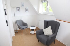 Imagen sin descripción, 3 de 9, botón