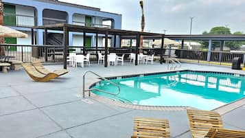 Seasonal outdoor pool