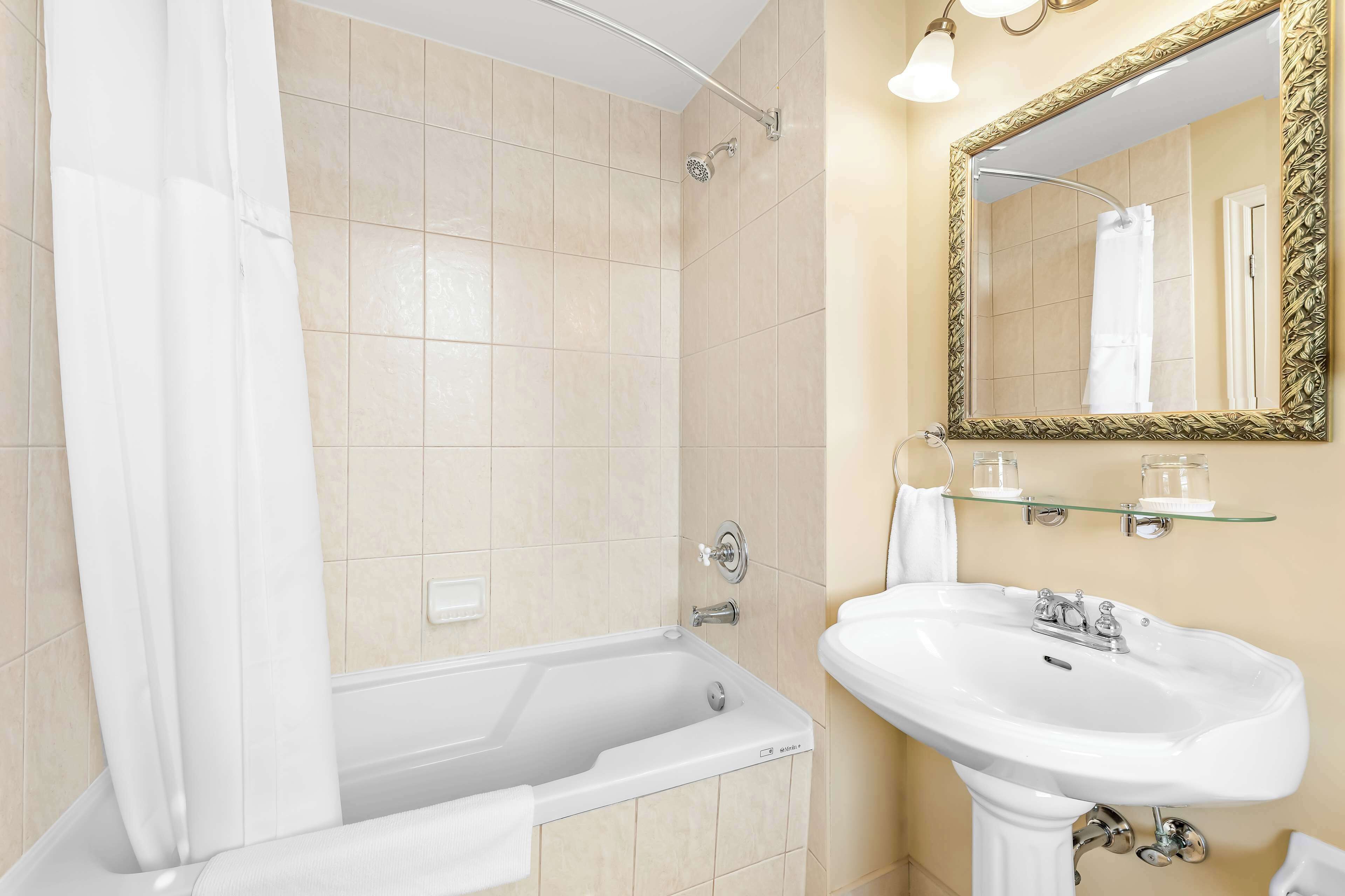 Photo - The Arlington Hotel, Bw Signature Collection