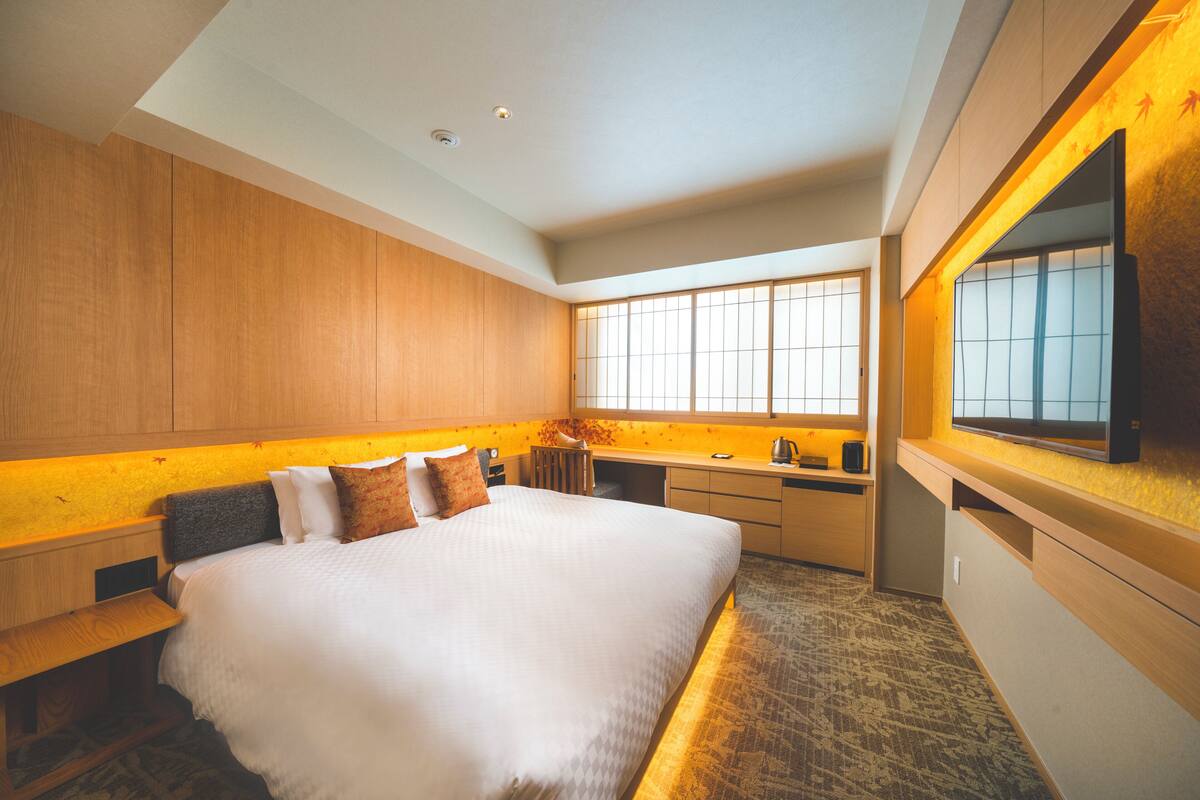 Kamar Standar, Bebas Asap Rokok (Standard King) | Seprai premium, minibar, brankas, dan kedap suara