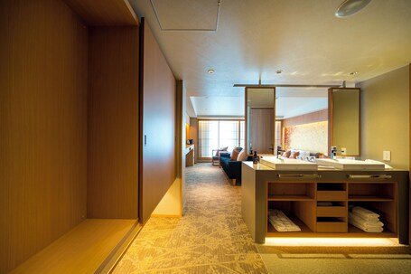 KAYA Kyoto Nijo Castle, BW Signature Collection by Best Western - Image 77