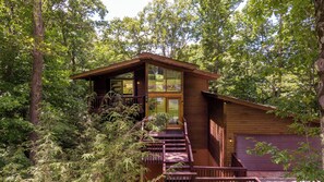 Exterior - Chasing Birdies- Fully renovated, Beech Mountain Club access! (Beech Mountain)