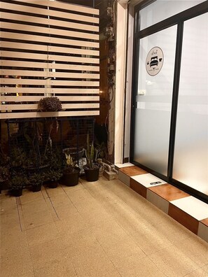 Front of property - SenDee Hostel (Phitsanulok)