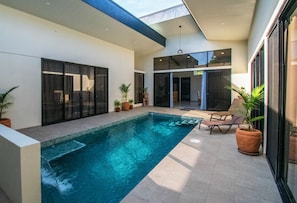 Outdoor pool - Modern VILLA PEREZOSA - walk to the beach & the National Park!  (Uvita)