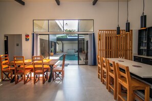 Dining - Modern VILLA PEREZOSA - walk to the beach & the National Park!  (Uvita)