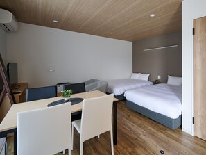 Deluxe Twin Room, Non Smoking (check-in is not available after 11PM) | Free WiFi, bed sheets - HOTEL R9 The Yard Kaizu (Kaizu)