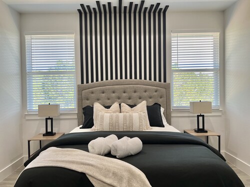 Scenic Retreat W/ Playground & Grilling