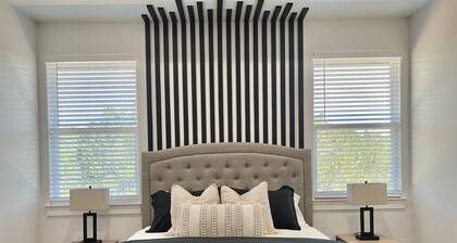 Scenic Retreat W/ Playground & Grilling