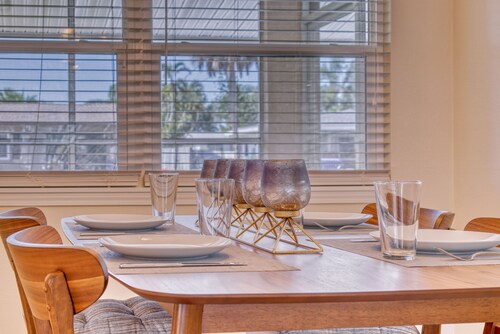 Beachside Bliss: Family House-Siesta Key-3BR/2BA