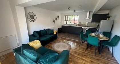 Remarkable 3-Bed House in Cambridge