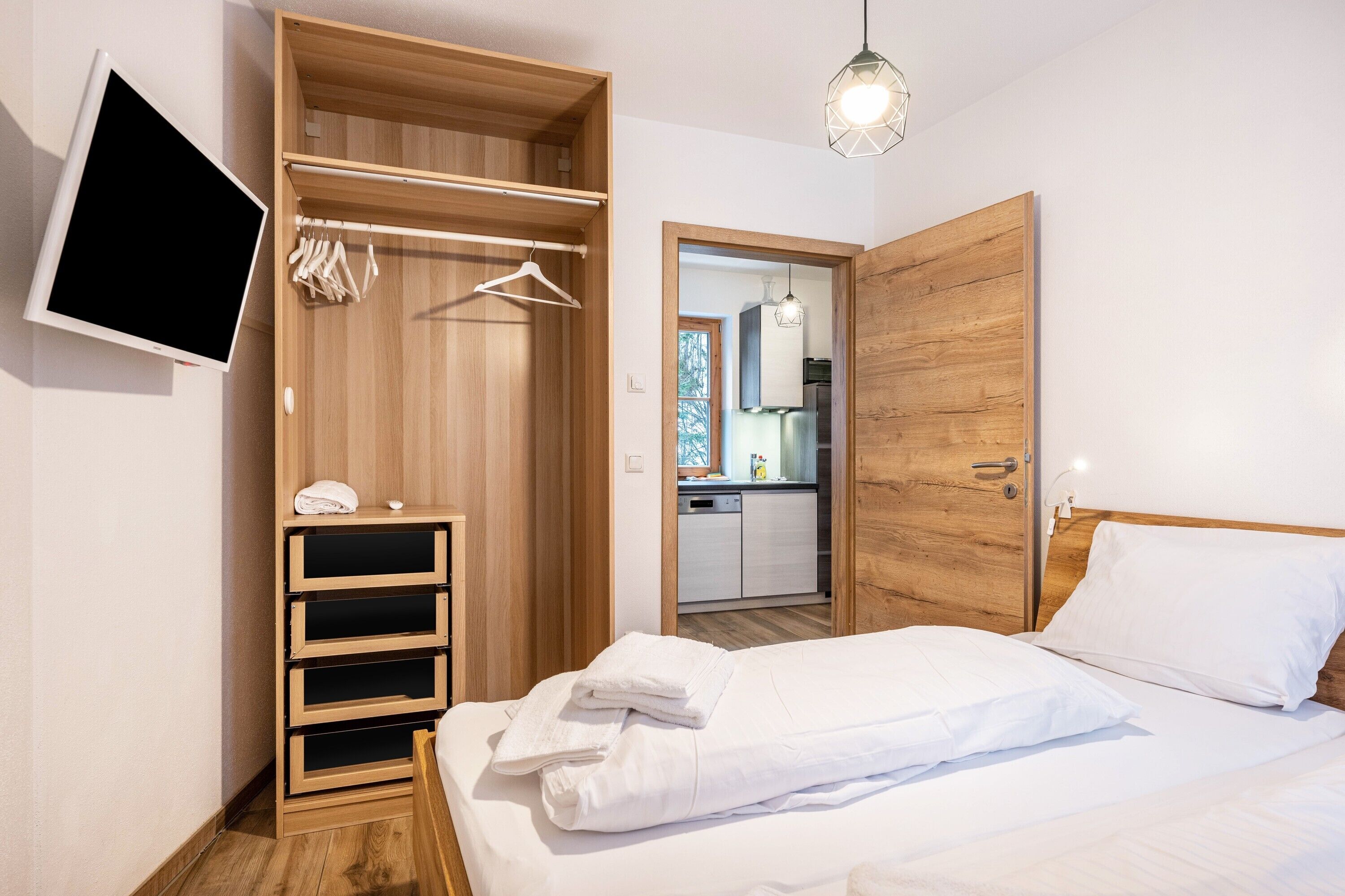 2 soverom, wi-fi (inkludert) og sengetøy