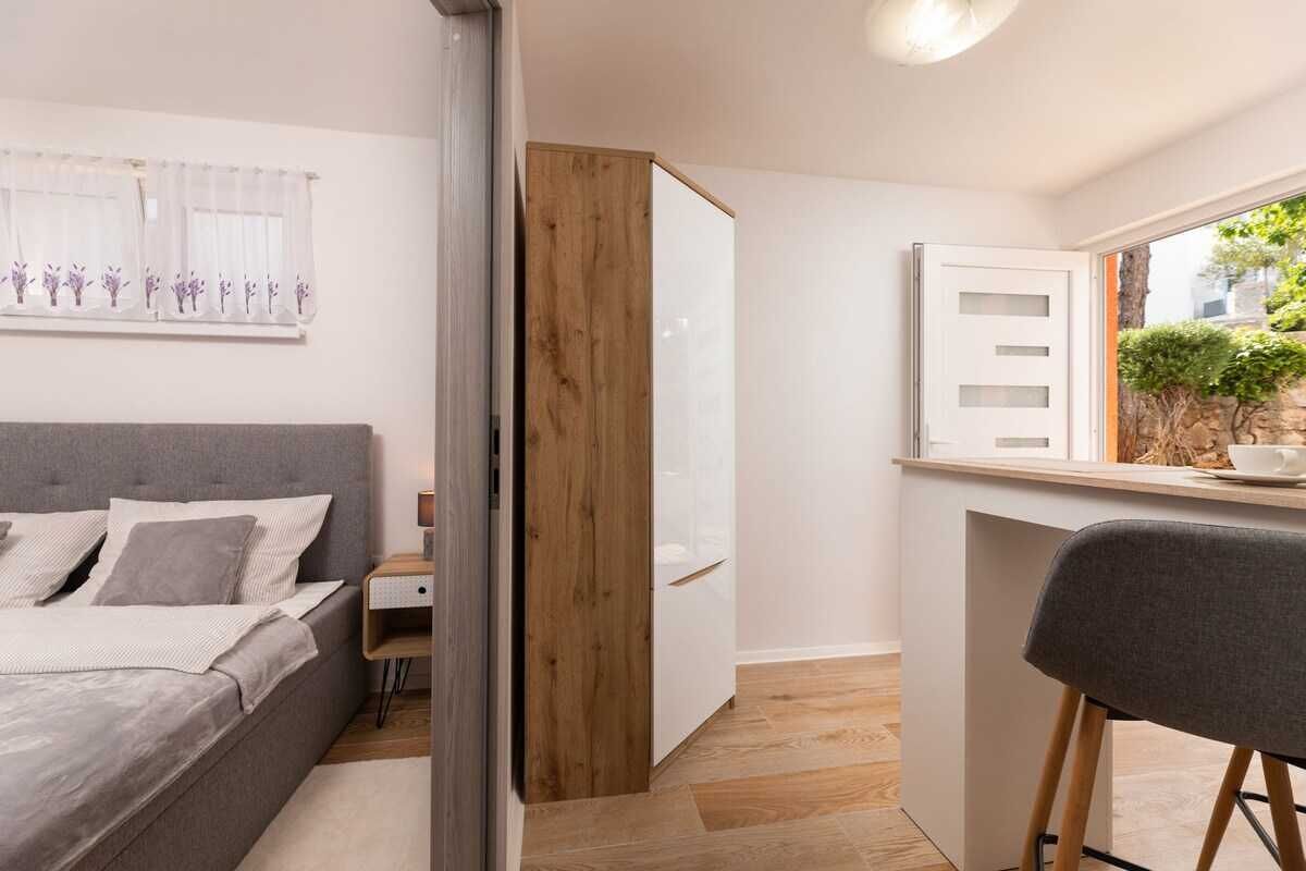 1 bedroom, free WiFi, bed sheets