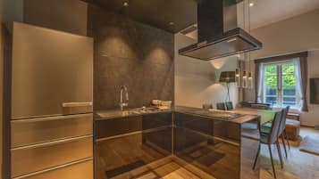 Premier-Suite, Nichtraucher (113, Loft, Pet friendly) | 2 Schlafzimmer, Zimmersafe, Schreibtisch, Bügeleisen/Bügelbrett