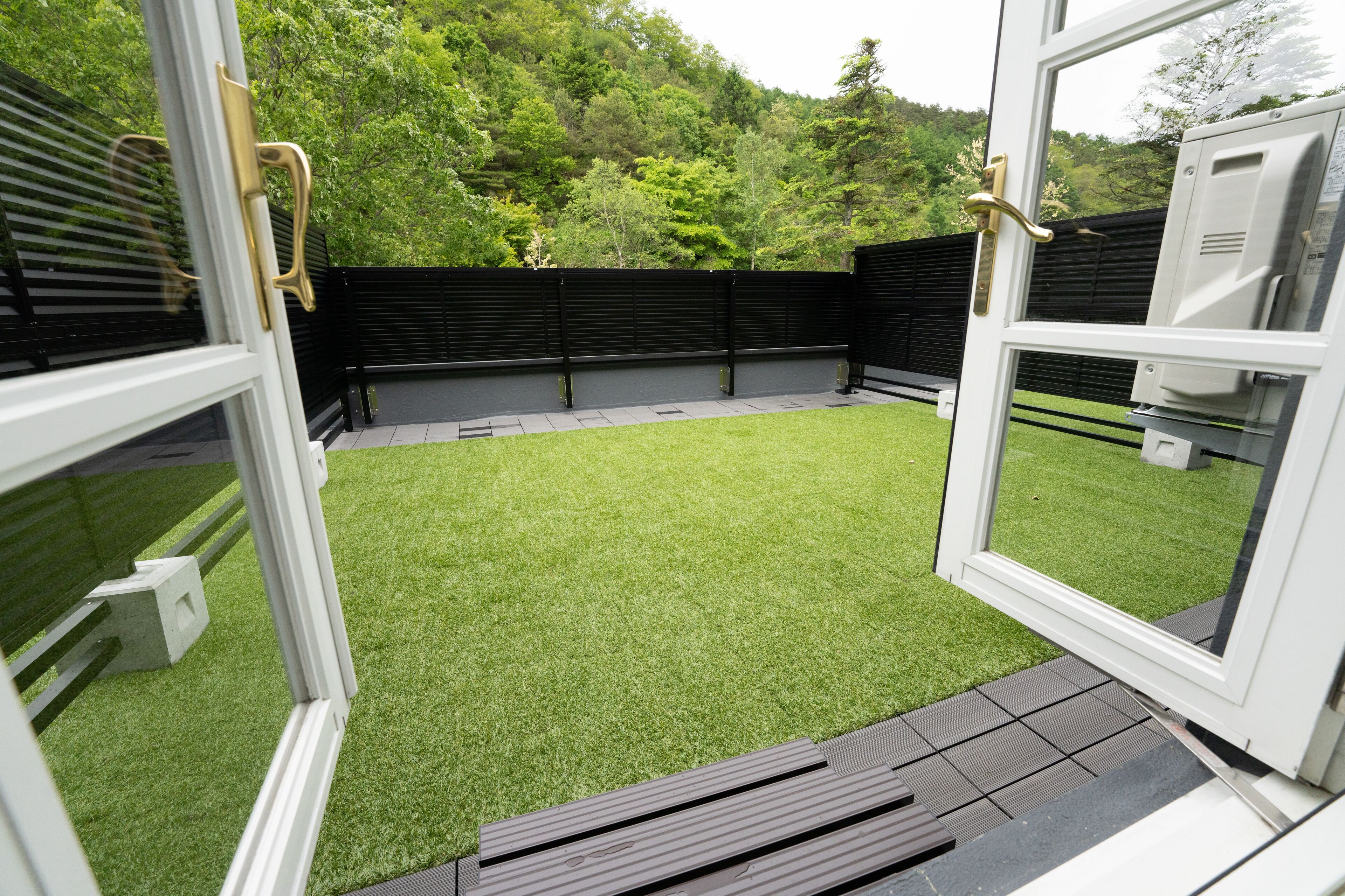 [111-112] Premiere Loft King Room, Non Smoking | Terrace/patio