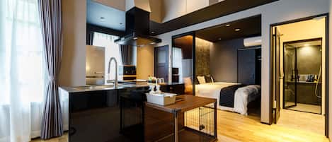 Chambre Club, non-fumeur, en angle (108, Pet friendly) | Cuisine privée