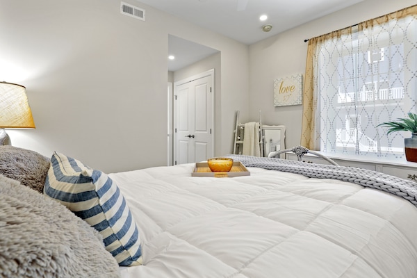 4 habitaciones, decoración personalizada y muebles diferentes