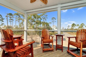 House, Multiple Beds (Dolphin Daze) | Property grounds