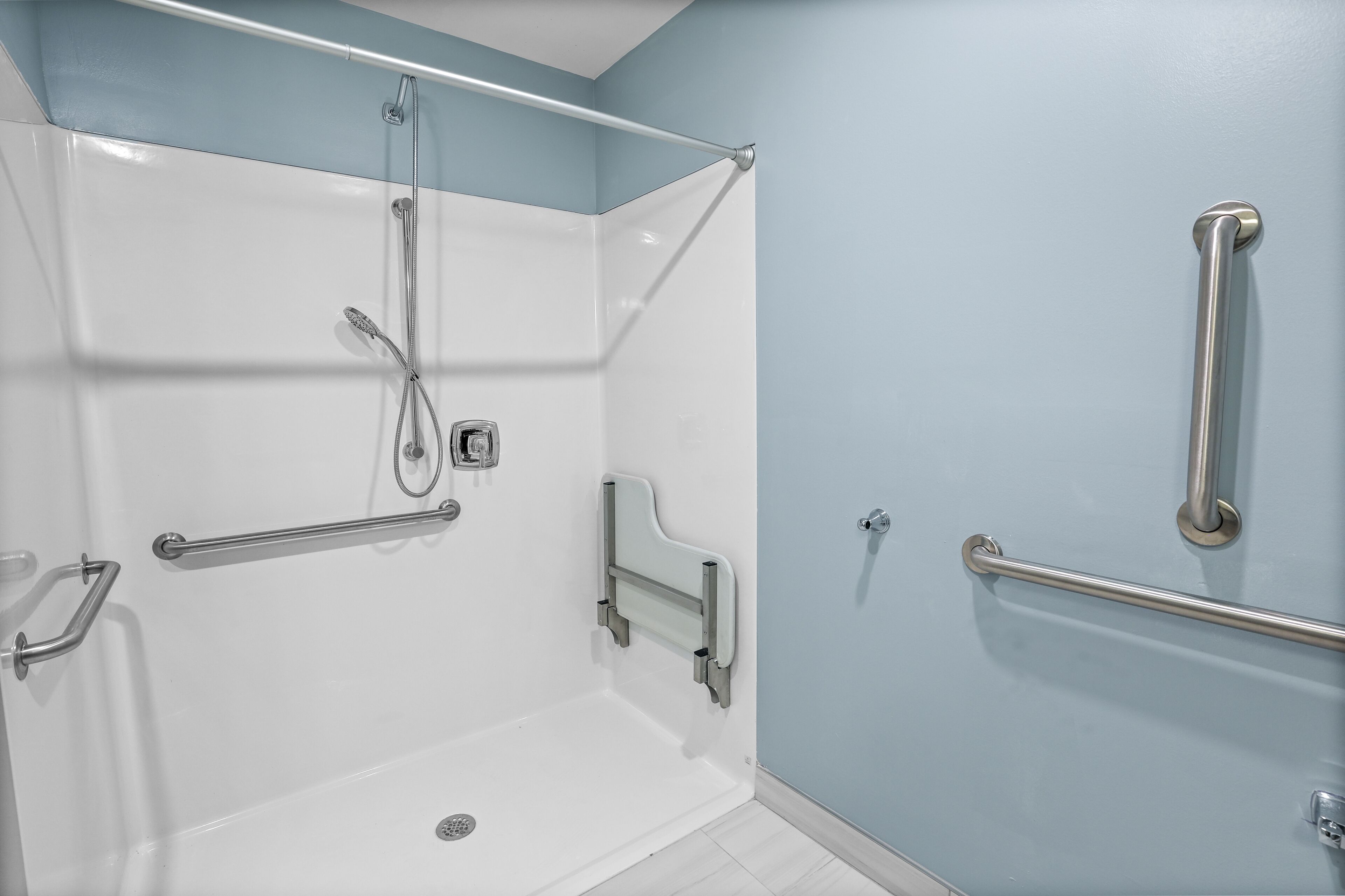 Photo - Seaport Suites