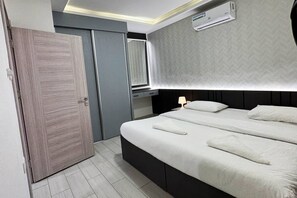 2 bedrooms
