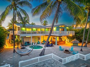 Unclassified image, 2 of 50, button - Green Turtle Oasis: Lovely 4BR Canal Front Home, Pool, Dockage, Tiki, Outdoor Dining & Pet Friendly! (Sugarloaf Key)