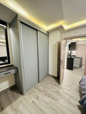 Apartment, 1 Bedroom, Accessible, City View