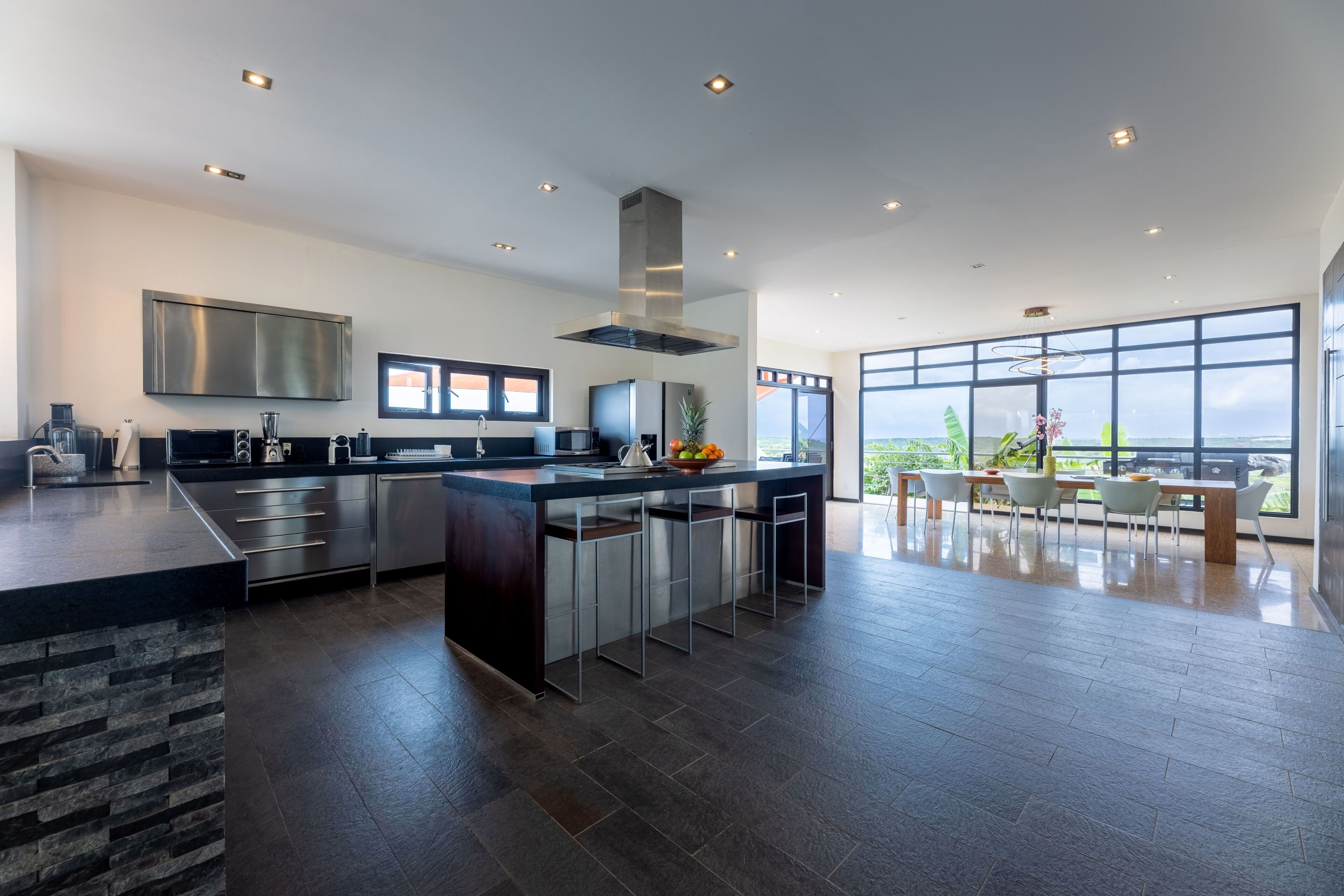 Villa, 4 Bedrooms, Smoking, Private Pool | Dining