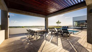 Villa, 4 Bedrooms, Smoking, Private Pool | Sundeck