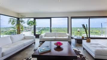 Villa, 4 Bedrooms, Smoking, Private Pool | Living area | Books