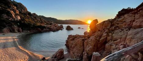 House, 3 Bedrooms, Balcony, Garden View | Beach | Beach nearby