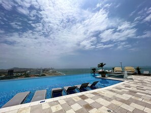Appartement, 2 slaapkamers, balkon | Zwembad