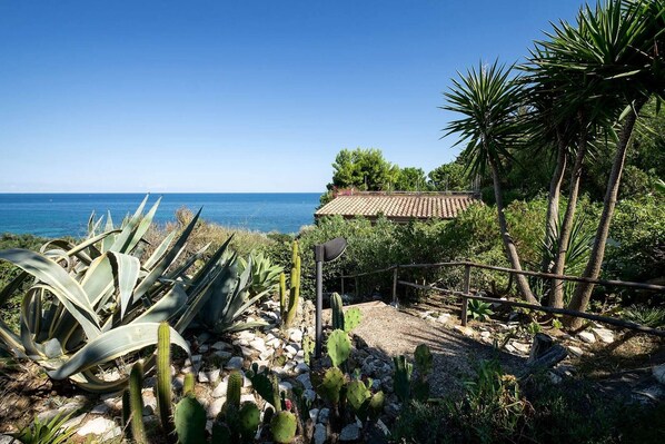 Apartment, 2 Schlafzimmer, Raucher, Balkon | Unterkunftsgelände